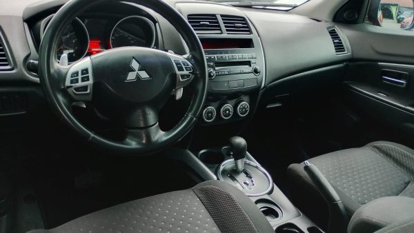 Mitsubishi - ASX 2.0 16V - Image 14