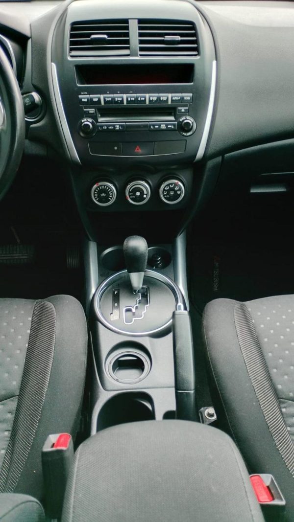 Mitsubishi - ASX 2.0 16V - Image 11